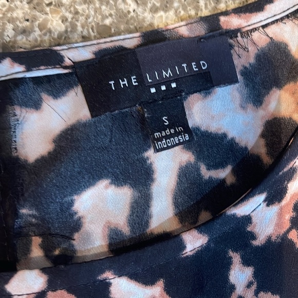 Limited Leopard Print Long Sleeve Top - Picture 2 of 5